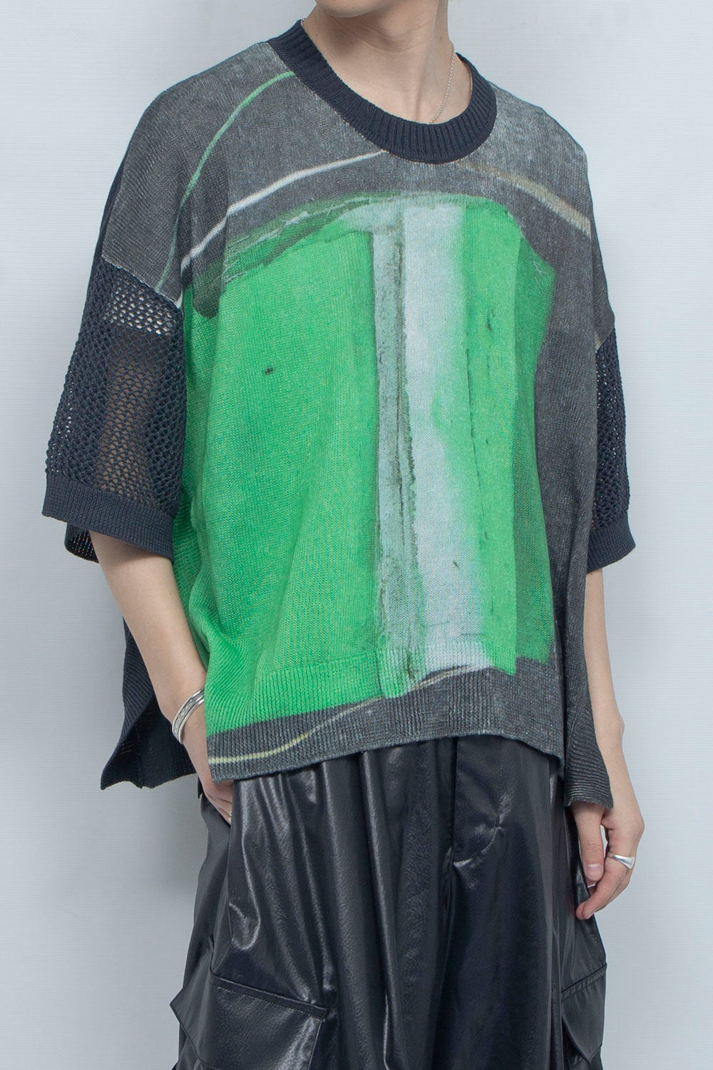 LB25SS-KNTE04 | グラフィカルサマーニットTシャツ | CHARCOAL×GREEN