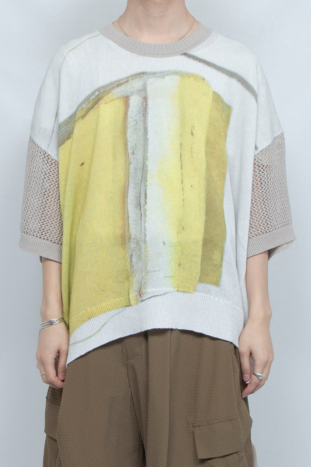 LB25SS-KNTE04 | グラフィカルサマーニットTシャツ | OFF WHITE×YELLOW