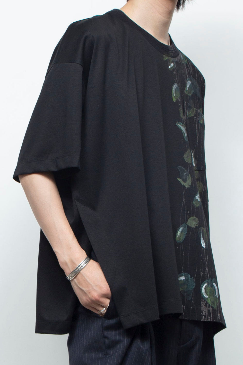 <LAST 1点>
LB25AW-TE09-HDP | スーペリアピマコットンハンドペイントTシャツ | BLACK