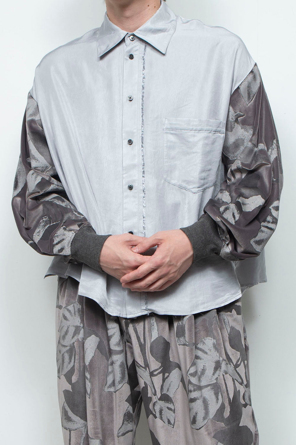 LB25AW-SH08-SPV-PVL | Velour Jersey Sleeve Easy Shirt | SKY GRAY x CHARCOAL