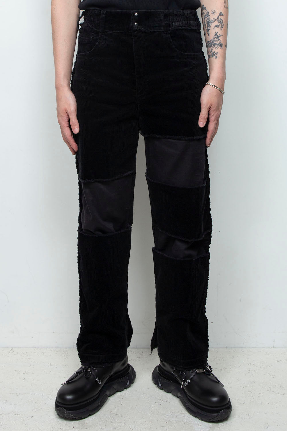 LB25AW-PT02-CDR | Reconstructed 5-Pocket Pants (Corduroy) | BLACK