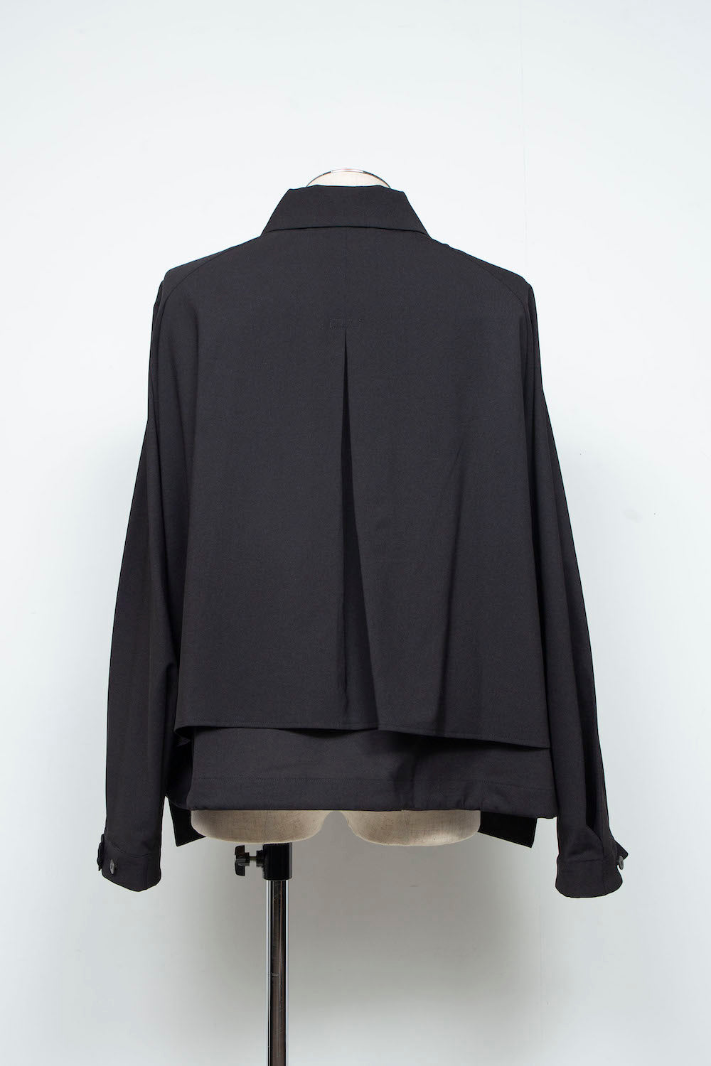 <LAST 1点> LB25AW-SH09-BDS | 3レイヤーボンディングスーツショートトレンチジャケット | BLACK