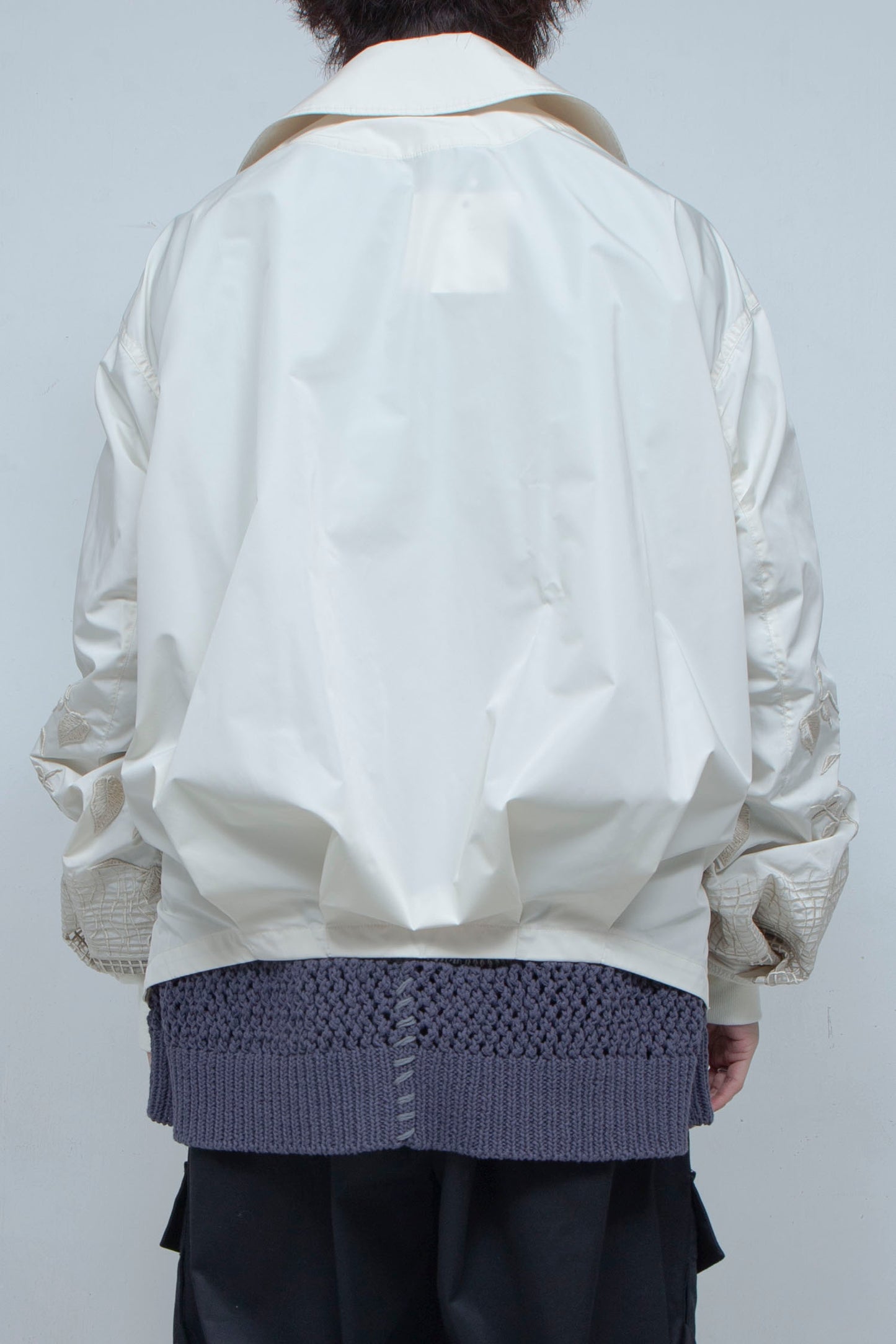 LB24SS-BL01-ULT-EMB | マルチエンブロイダリーサイドジップフライトジャケット | IVORY