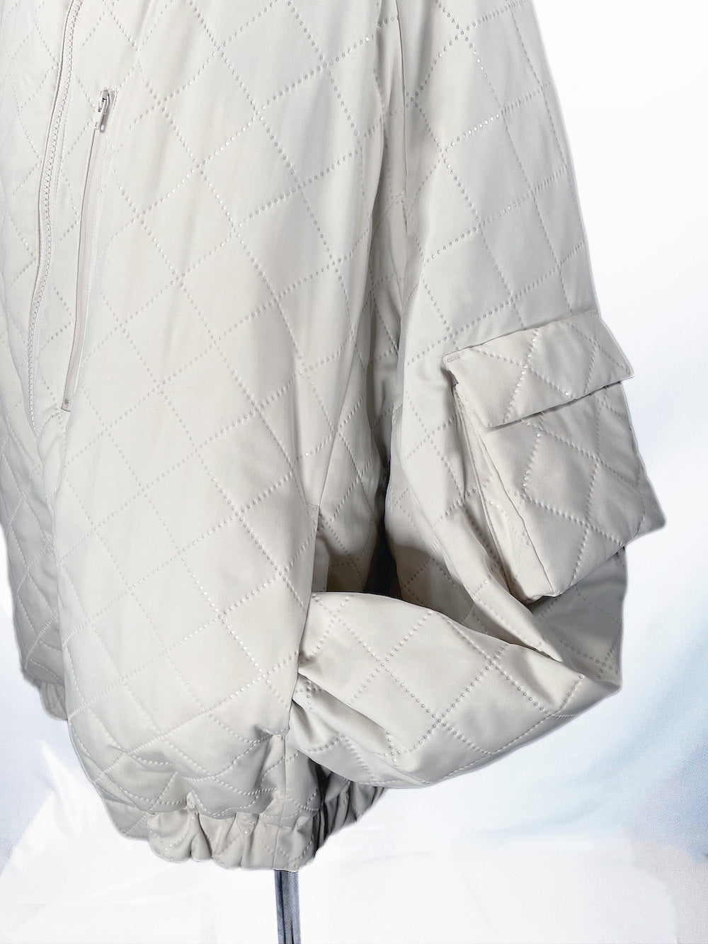 LB23AW-BL03-PSK | ピンソニックリバーシブルパッディングブルゾン | IVORY