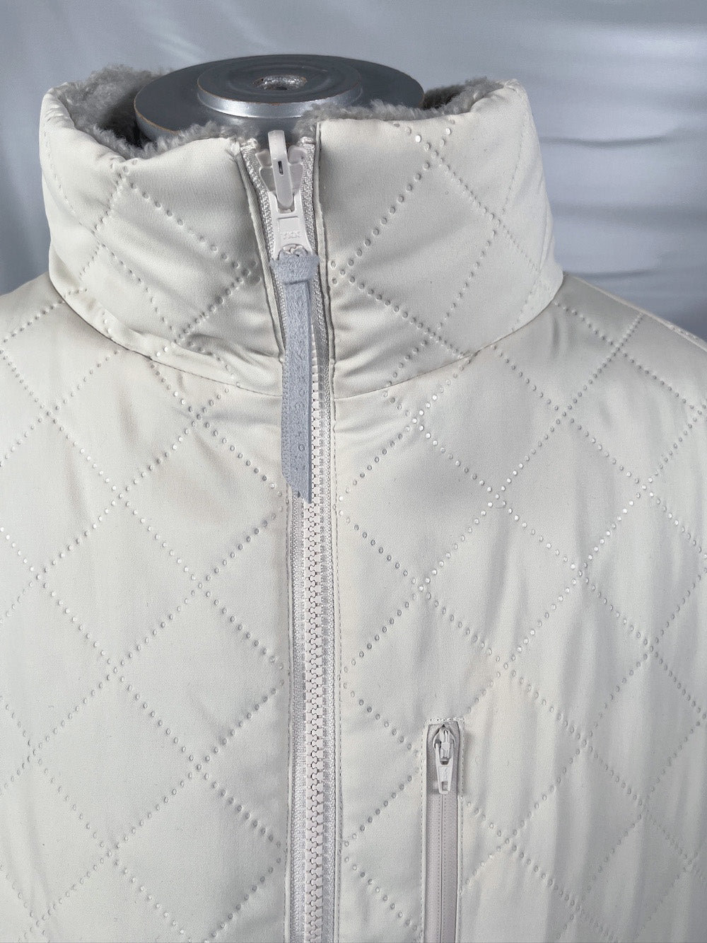 LB23AW-BL03-PSK | ピンソニックリバーシブルパッディングブルゾン | IVORY
