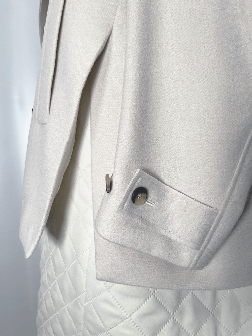 LB23AW-CO01-SSM | Pinsonic Separable 3WAY Chester Coat | IVORY