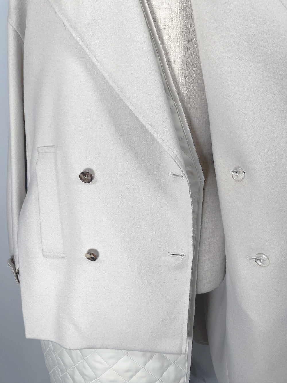 LB23AW-CO01-SSM | Pinsonic Separable 3WAY Chester Coat | IVORY
