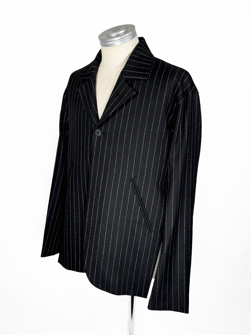 LB23AW-JK01-GST | バックパッディングホリデイジャケット | BLACK STRIPE