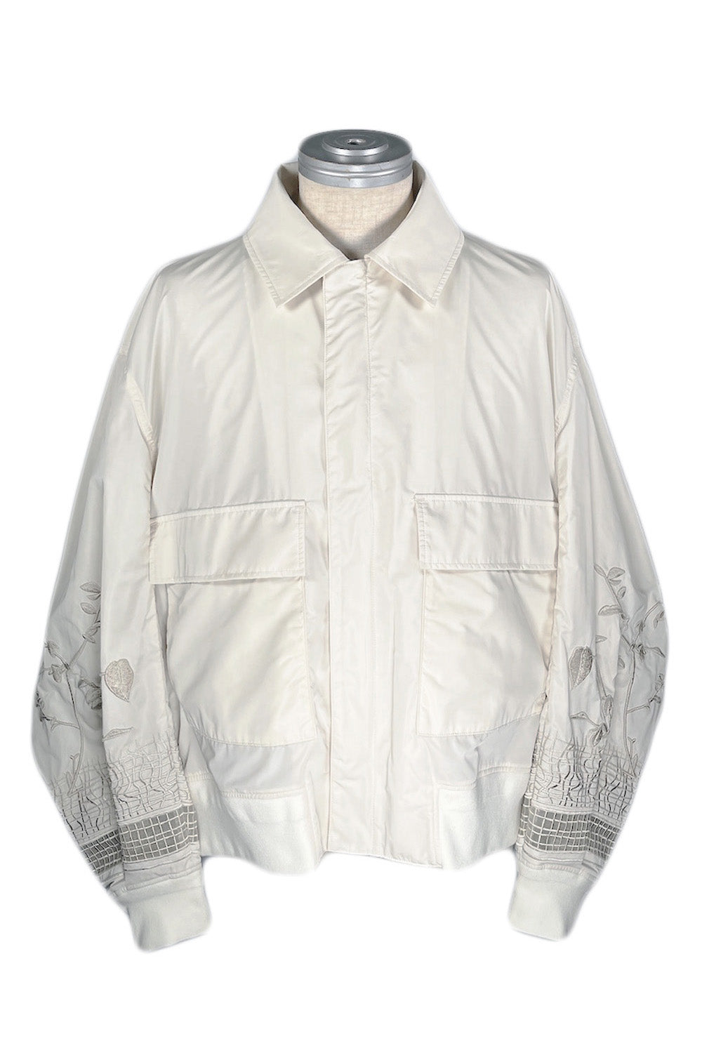 LB24SS-BL01-ULT-EMB | マルチエンブロイダリーサイドジップフライトジャケット | IVORY