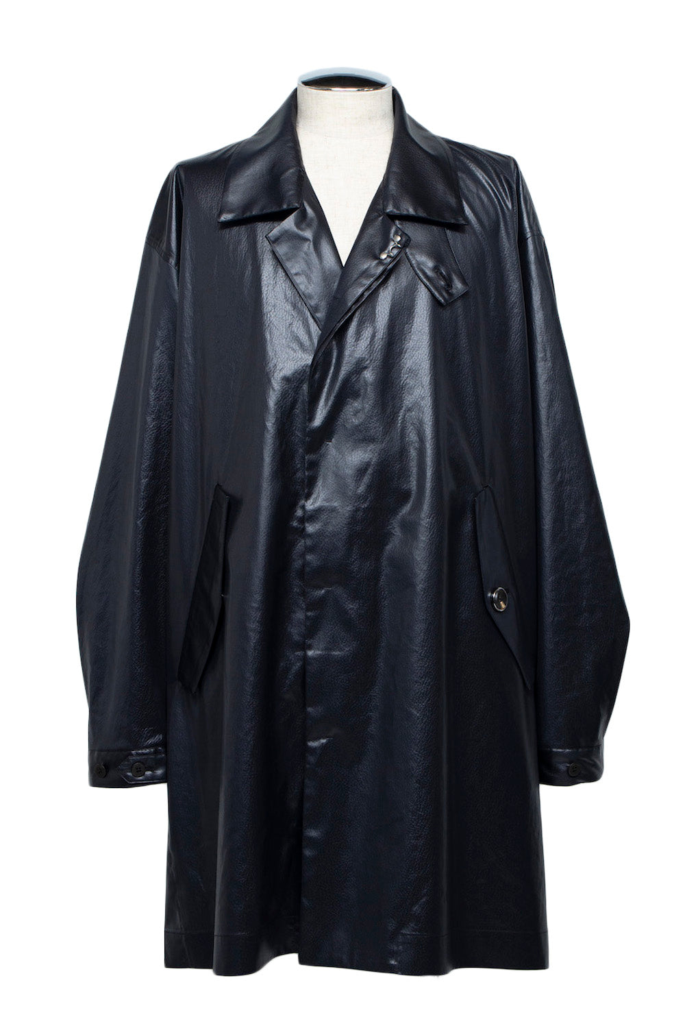 <LAST 1点> LB25AW-SHCO01-FFL | FAKE-FAKE LEATHER Ⅱ ステンカラーライトコート | BLACK