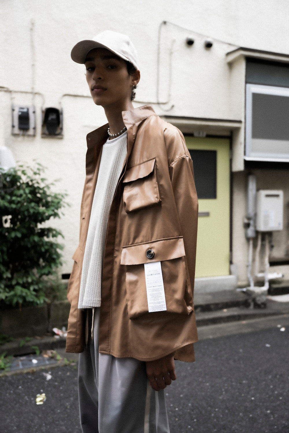 <LAST 1点>
LB25SS-SH07-FFL| FAKE-FAKE LEATHER Ⅱ M-65モチーフシャツジャケット | BROWN
