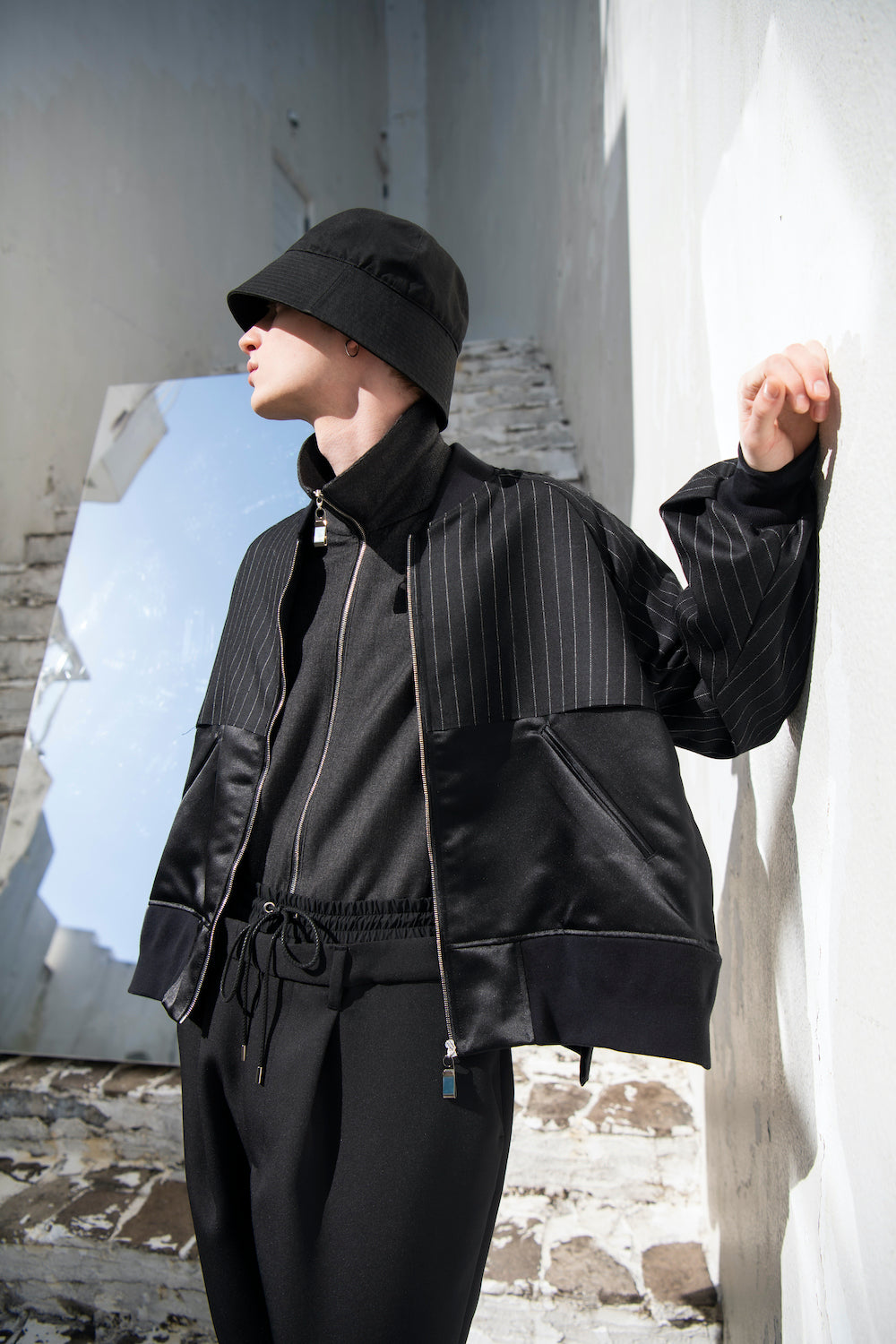 LB23AW-PT01-GST | ダブルウエストジョッパートラウザー | BLACK STRIPE