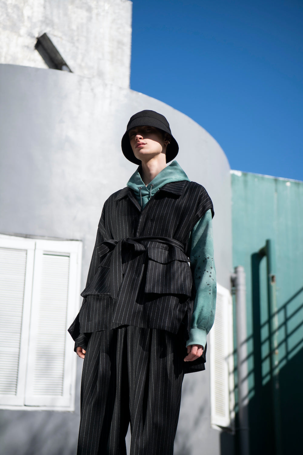 LB23AW-MJK01-GST | ストライプウールサージデタッチャブルフィールドジャケット | BLACK STRIPE