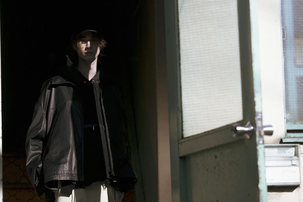LB24AW-PK01-YGEMB | 贴胶辅助组合连帽衫 |