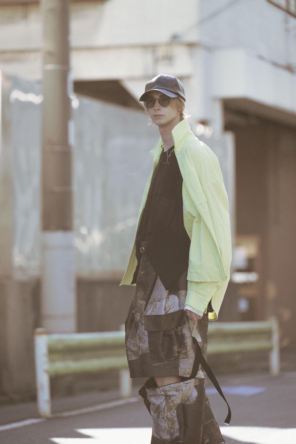 LB24AW-SHBL01-OMS | 近江サブレトラックシャツブルゾン | NEON GREEN