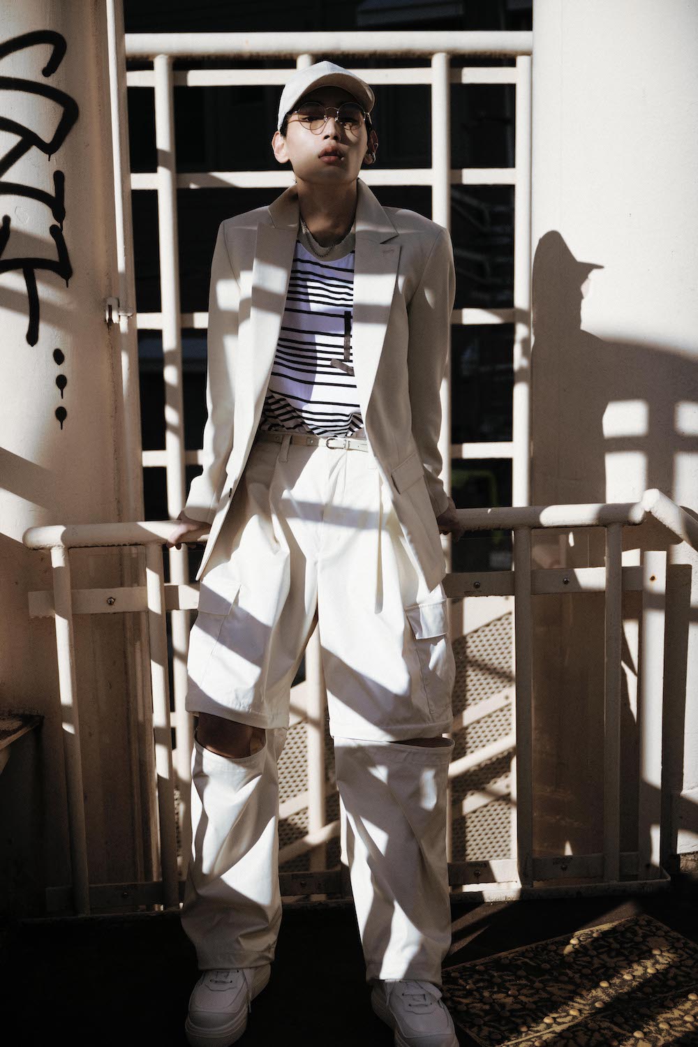 LB24AW-JK06-ADK | サイドベントテーラードジャケット | IVORY