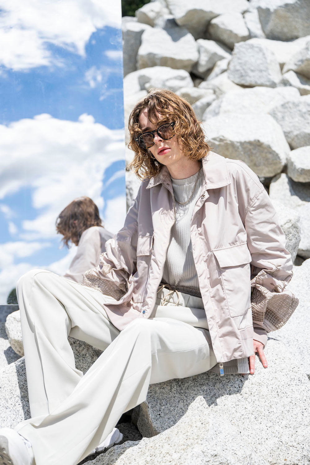 【60%off】LB24SS-BL01-ULT-EMB | マルチエンブロイダリーサイドジップフライトジャケット | BURLY WOOD