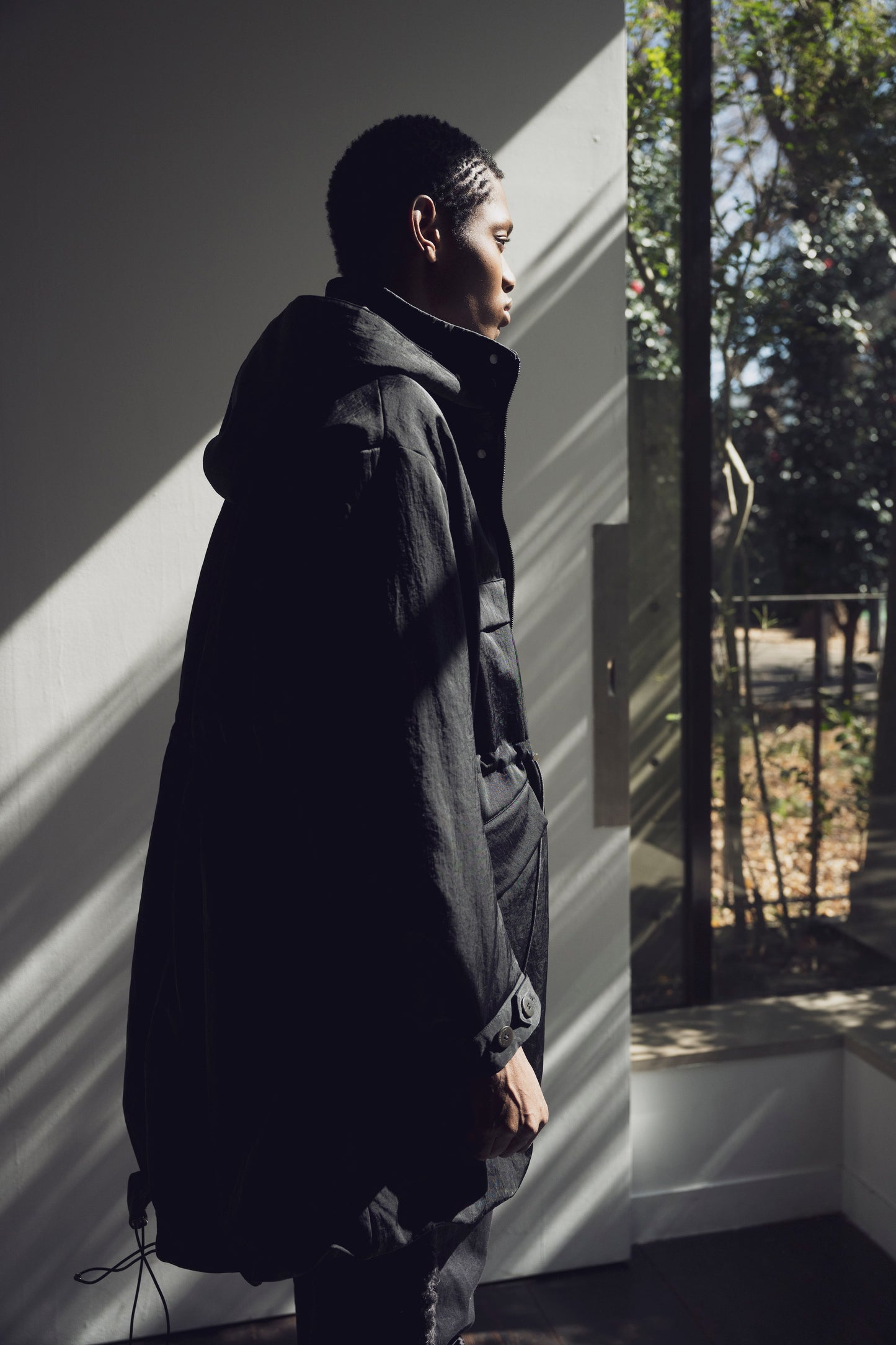 <LAST 1点> LB25AW-FC01-VTN | QUOISM®️パッティングフィッシュテールコート | BLACK