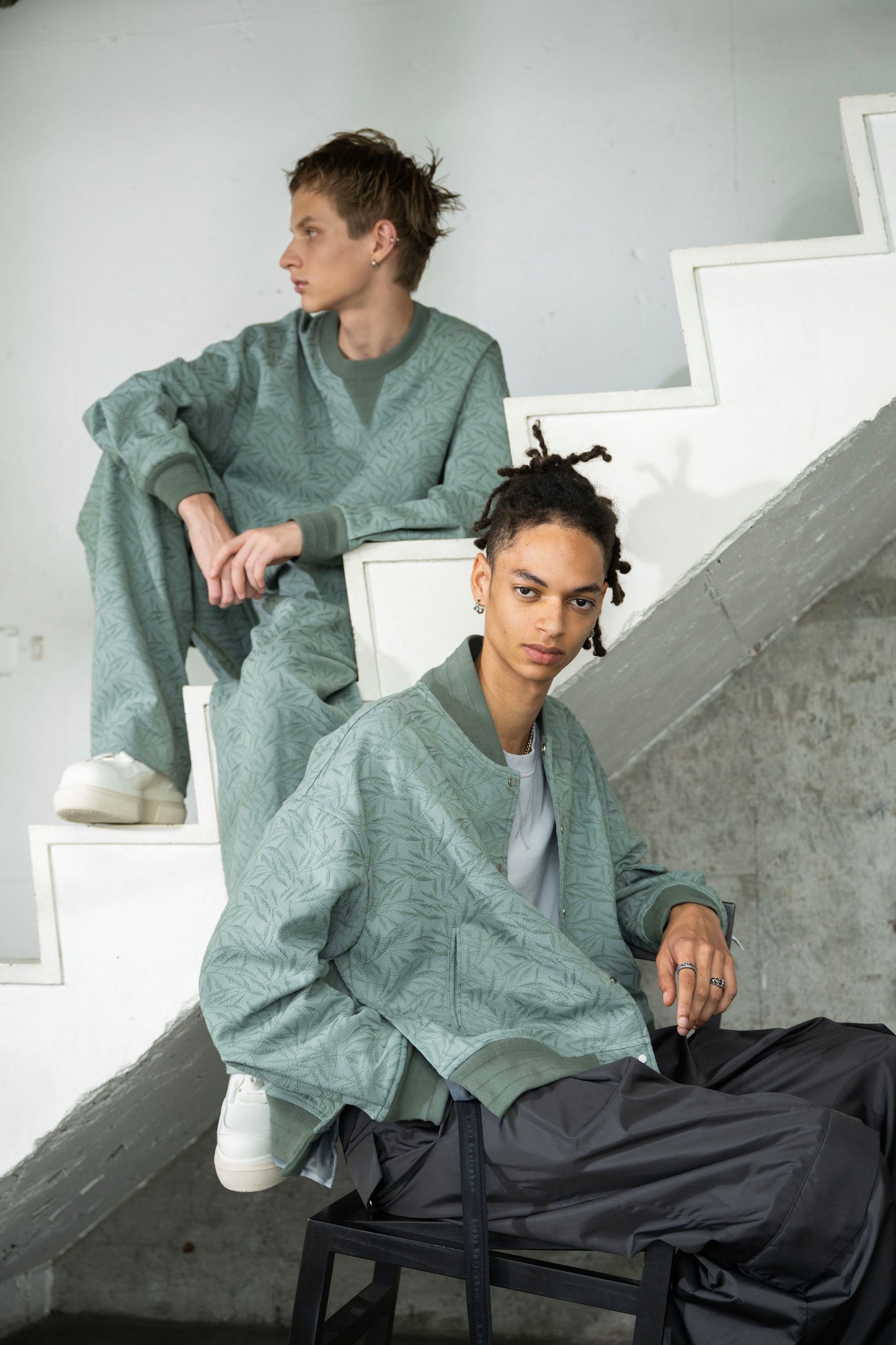 <LAST 1点> LB26SS-PO08-ETJ | フルエンブロイダリージャージープルオーバー | GLASS GREEN