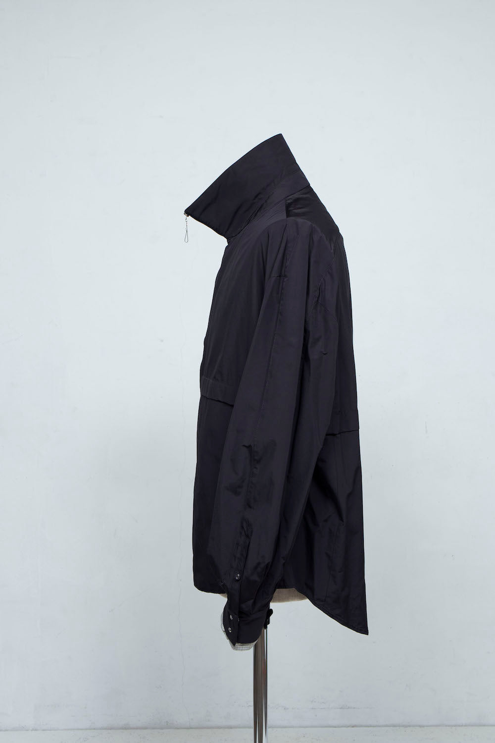 LB24SS-SHBL01-TFT | Powder Touch Taffeta Track Shirt Jacket | BLACK