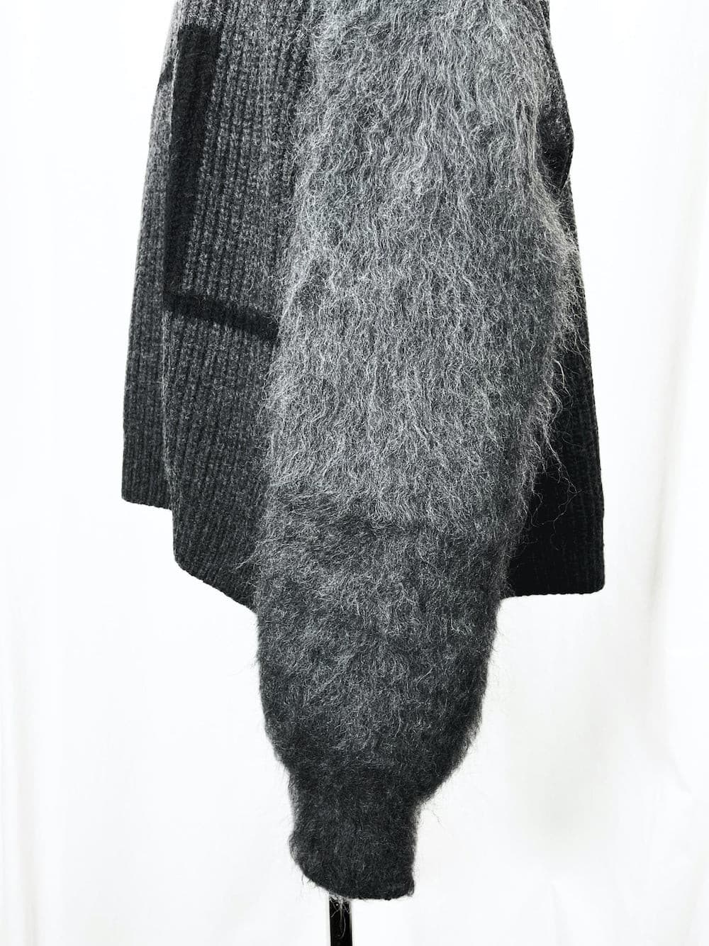 LB22AW-KN02-MH #CHARCOAL×CHARCOAL.