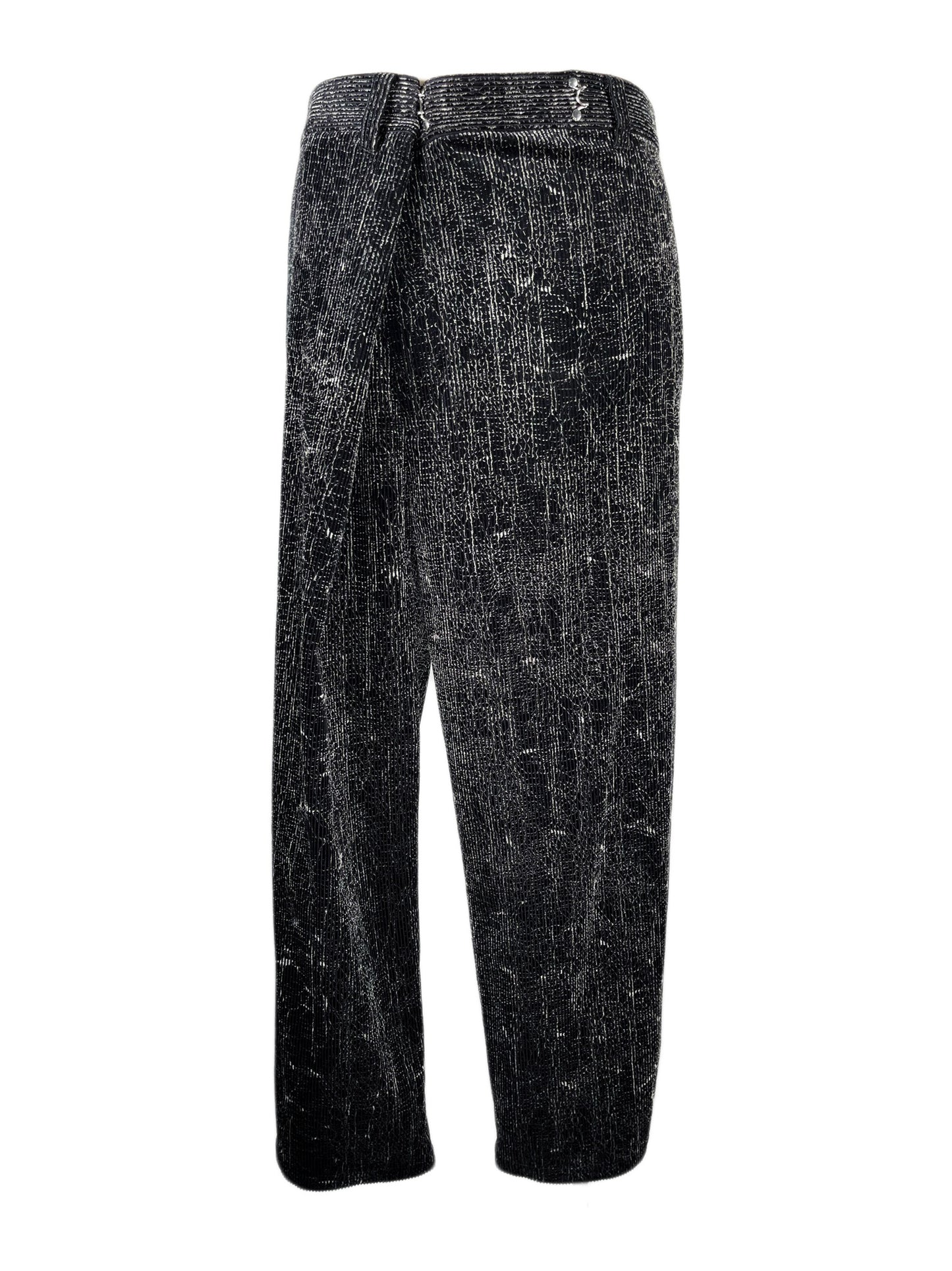 LB22AW-PT02-CRK #BLACKandCRACK.