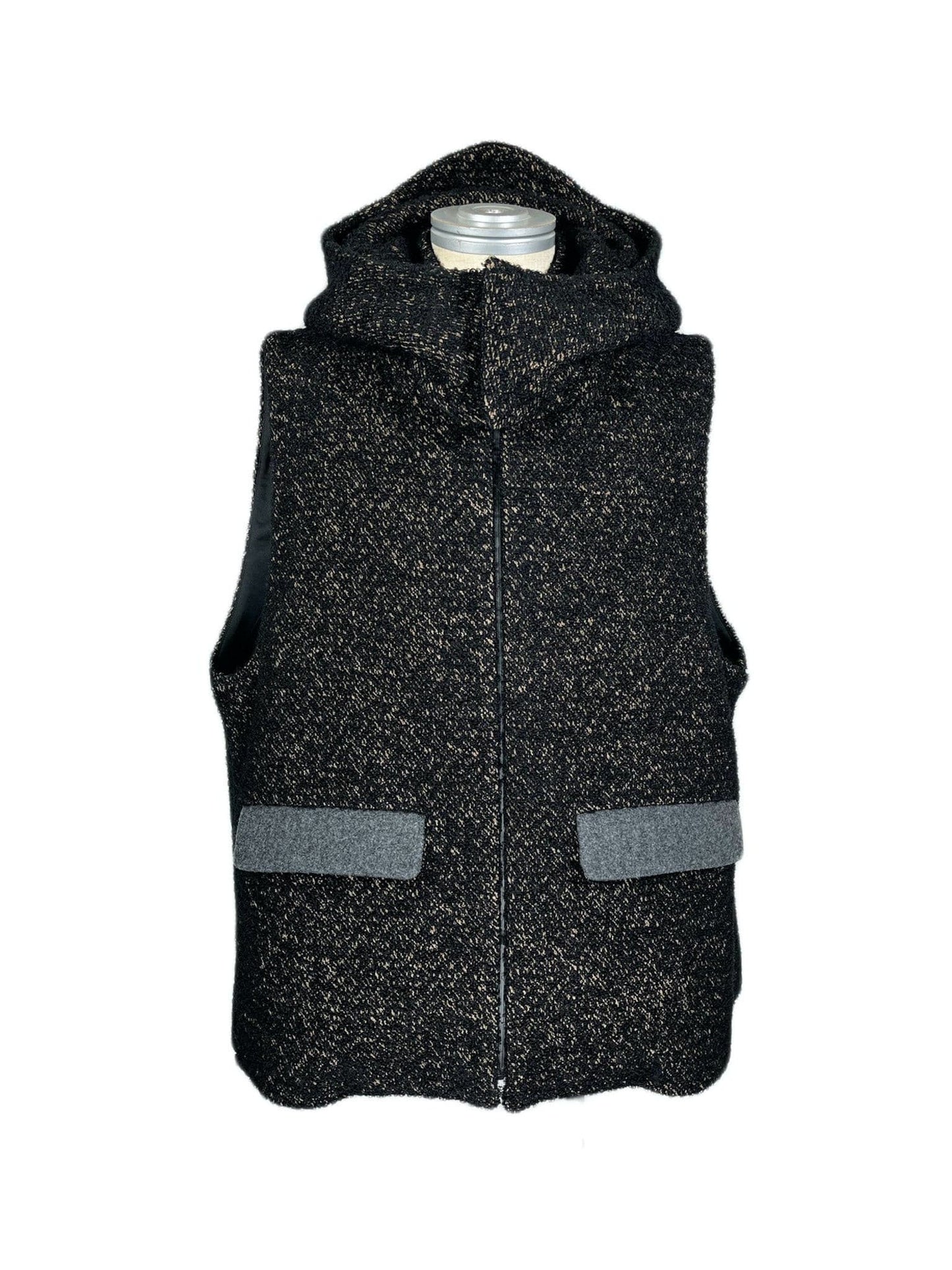 LB22AW-VE01-LYS #BLACK and TAN.