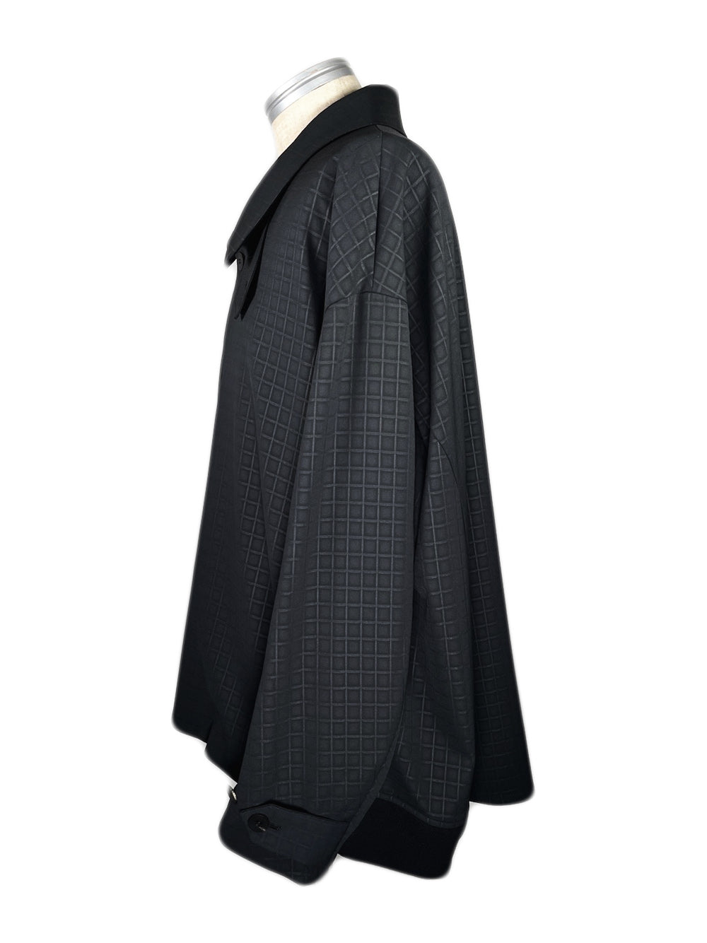 LB23SS-BL02-ERW | エンボスリリーワルツデッキジャケット | BLACK