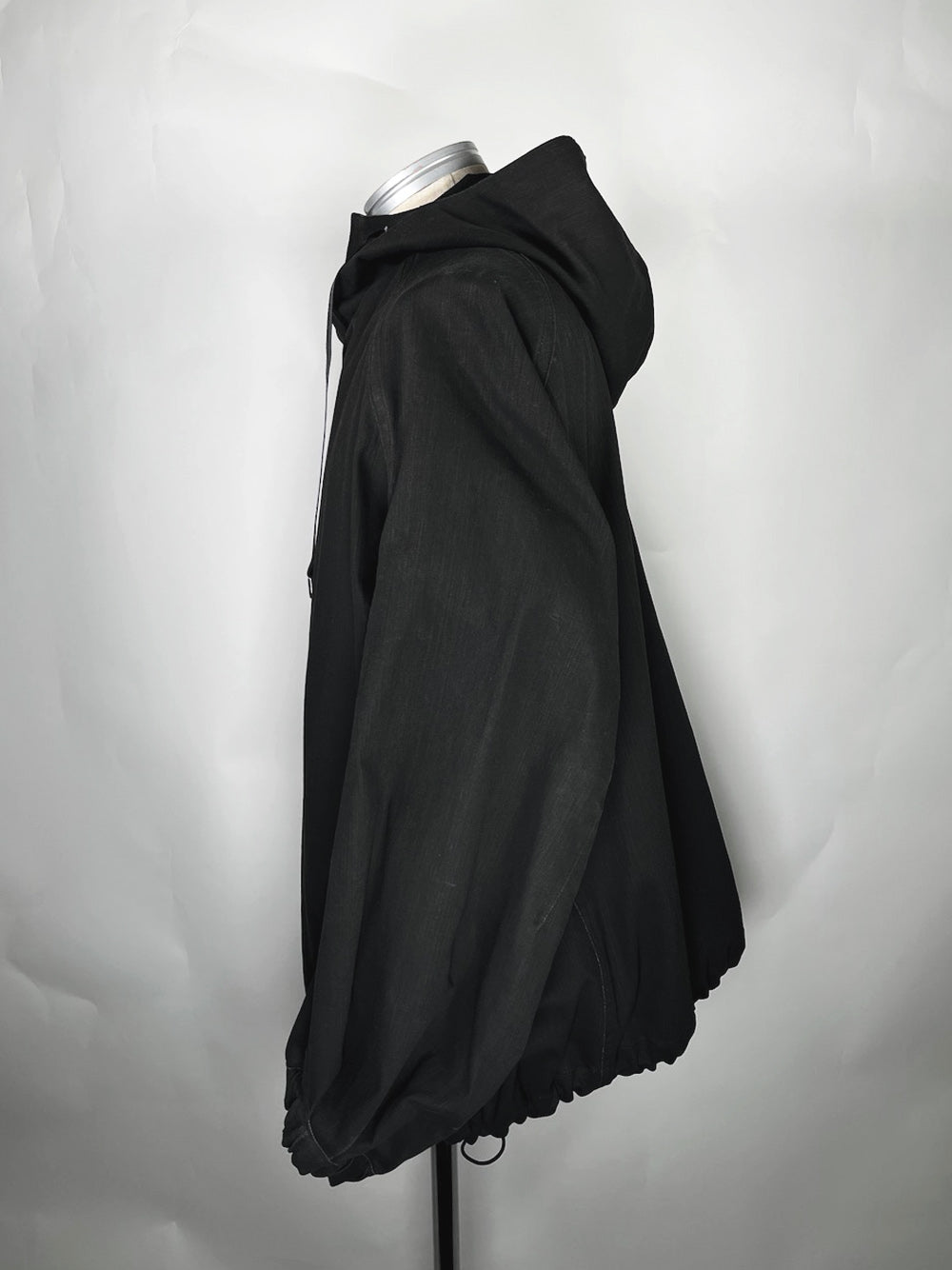 LB23SS-BL03-PDN | ピグメントダイドフードブルゾン | BLACK PIGMENT DYED
