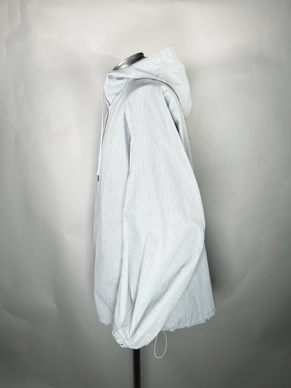 LB23SS-BL03-PDN | ピグメントダイドフードブルゾン | WHITE PIGMENT DYED
