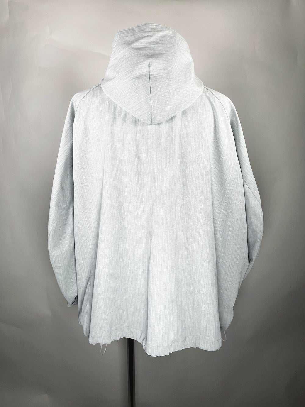 LB23SS-BL03-PDN | ピグメントダイドフードブルゾン | WHITE PIGMENT DYED