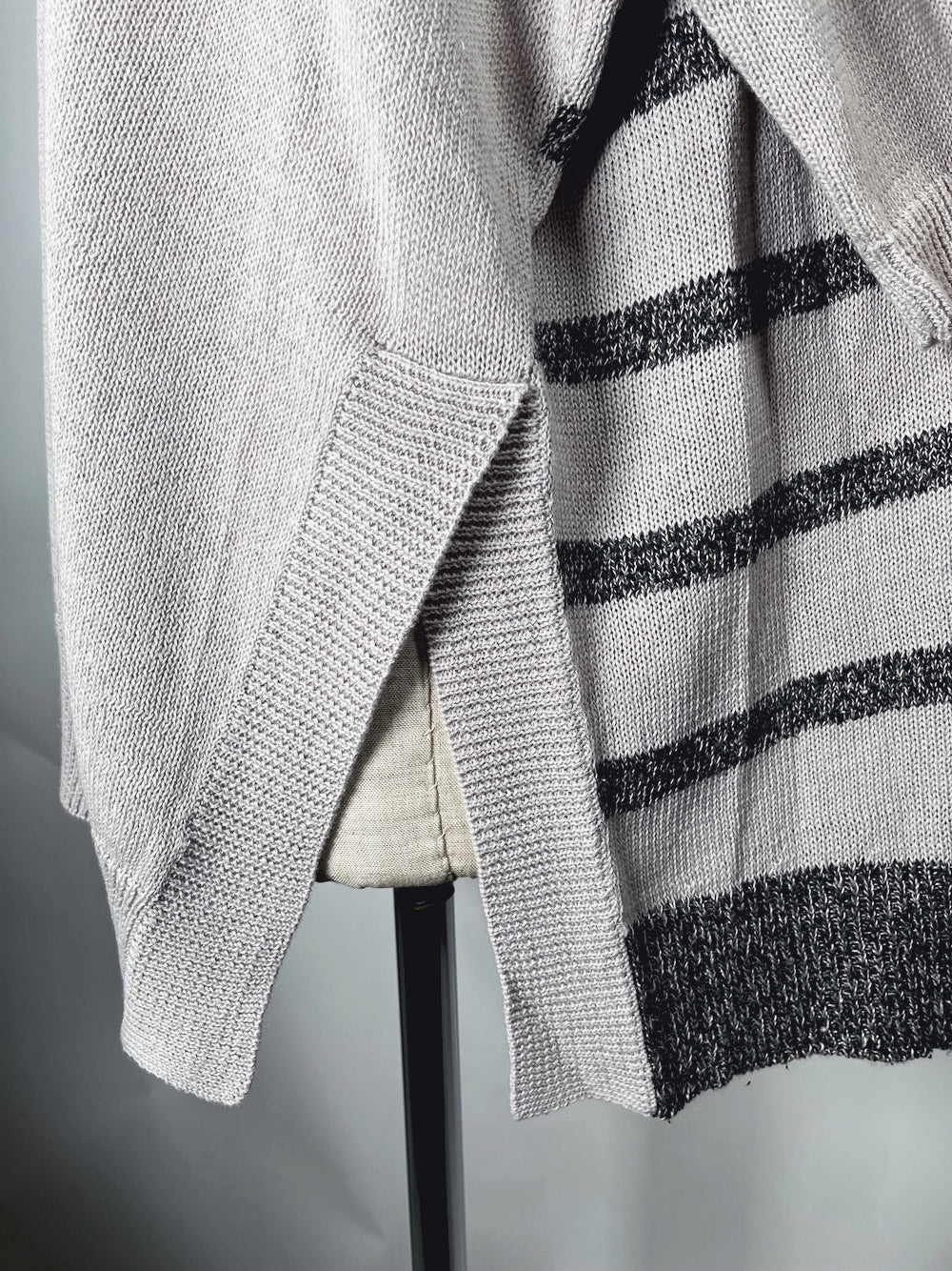 LB23SS-KNTE02 | インターシャハーフスリーブサマーニット | GRAY