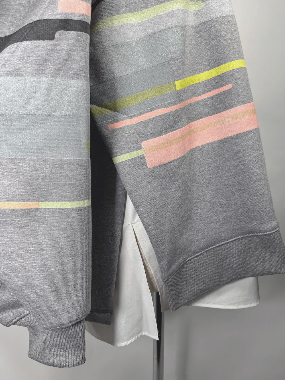 LB23SS-PO04-FPR | Mix Print Ensemble Pullover | GRAY MARL