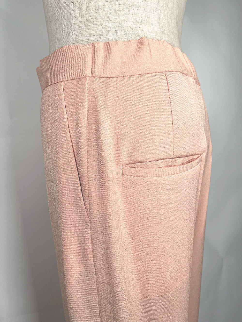 LB23SS-PT04-ALN | ラップドトラウザー | CORAL