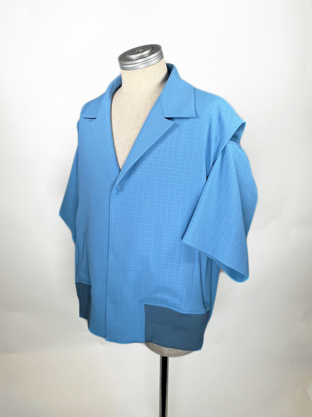 LB23SS-SJK03-ERW | エンボスリリーワルツデタッチャブルサマージャケット | ROYALBLUE