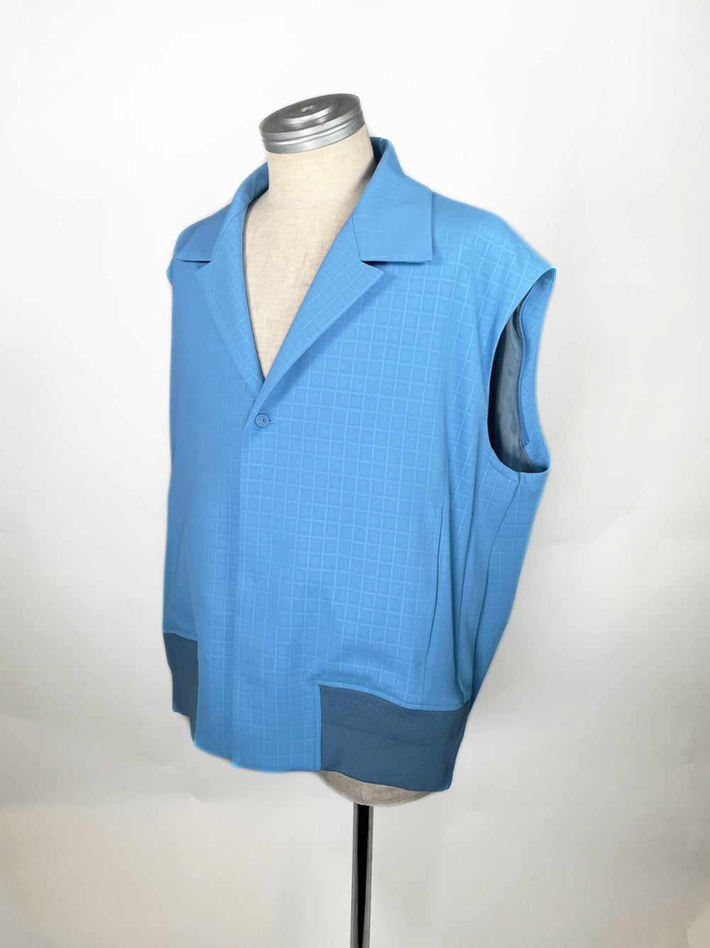 LB23SS-SJK03-ERW | エンボスリリーワルツデタッチャブルサマージャケット | ROYALBLUE