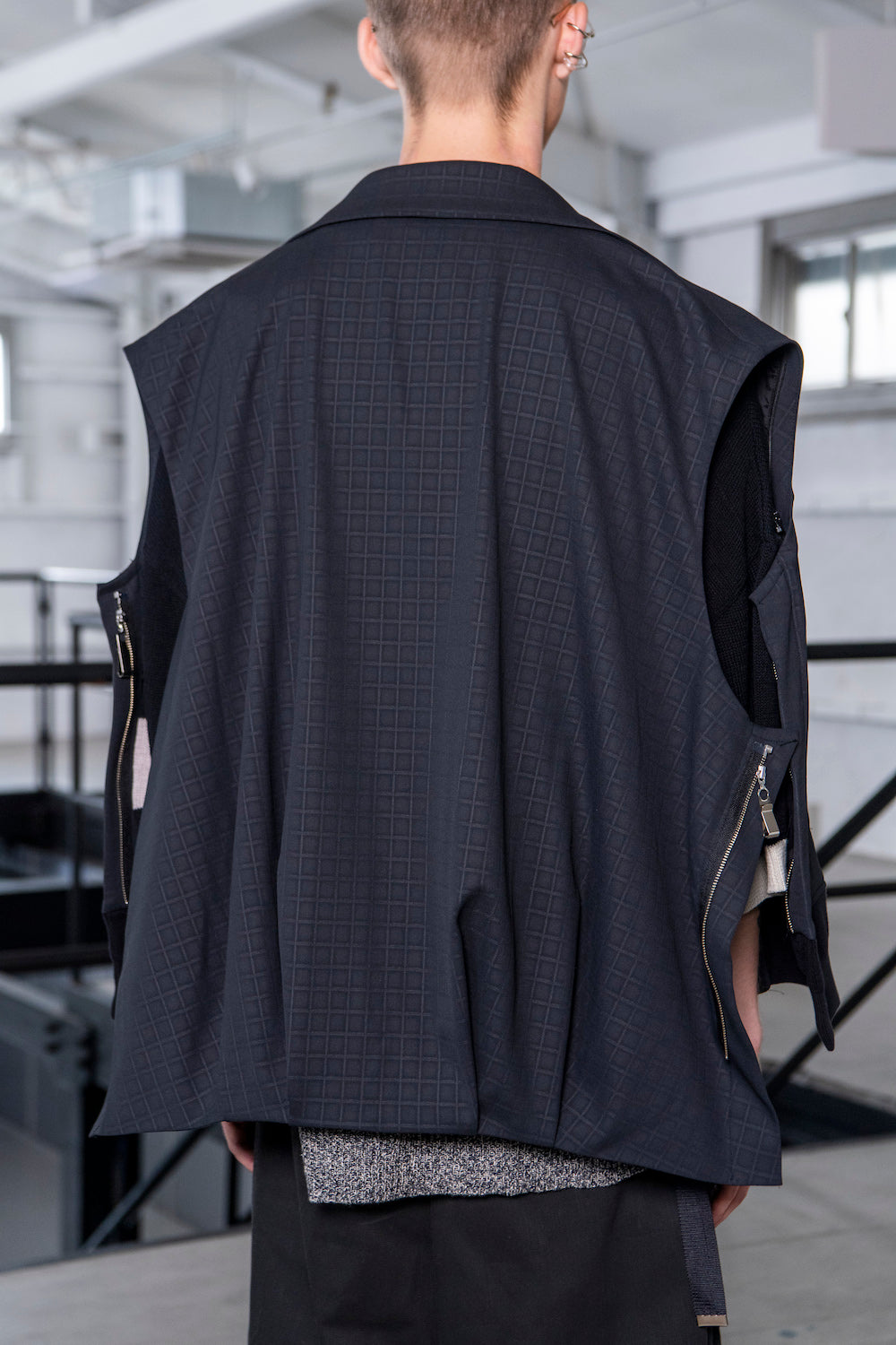 LB23SS-SJK03-ERW | エンボスリリーワルツデタッチャブルサマージャケット | BLACK