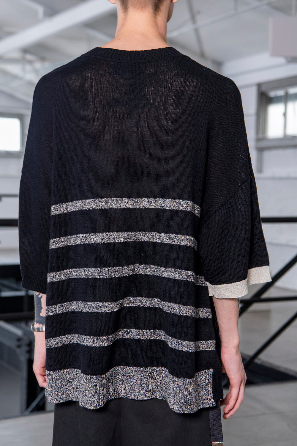 LB23SS-KNTE02 | インターシャハーフスリーブサマーニット | BLACK