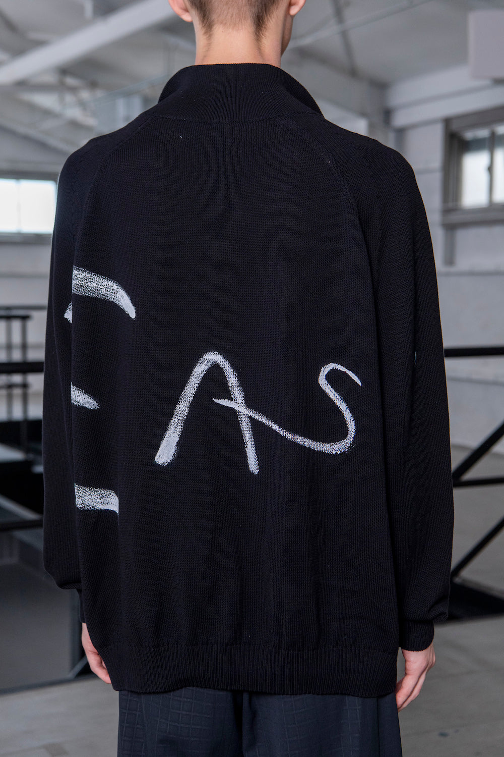 LB23SS-KN01-HP | ハンドペイントスキッパーポロニット | BLACK