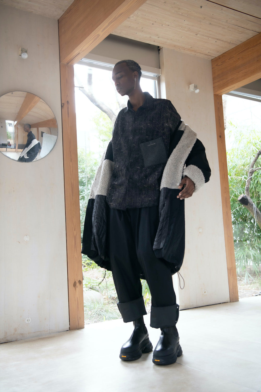 LB22AW-PT03-KT #BLACK.