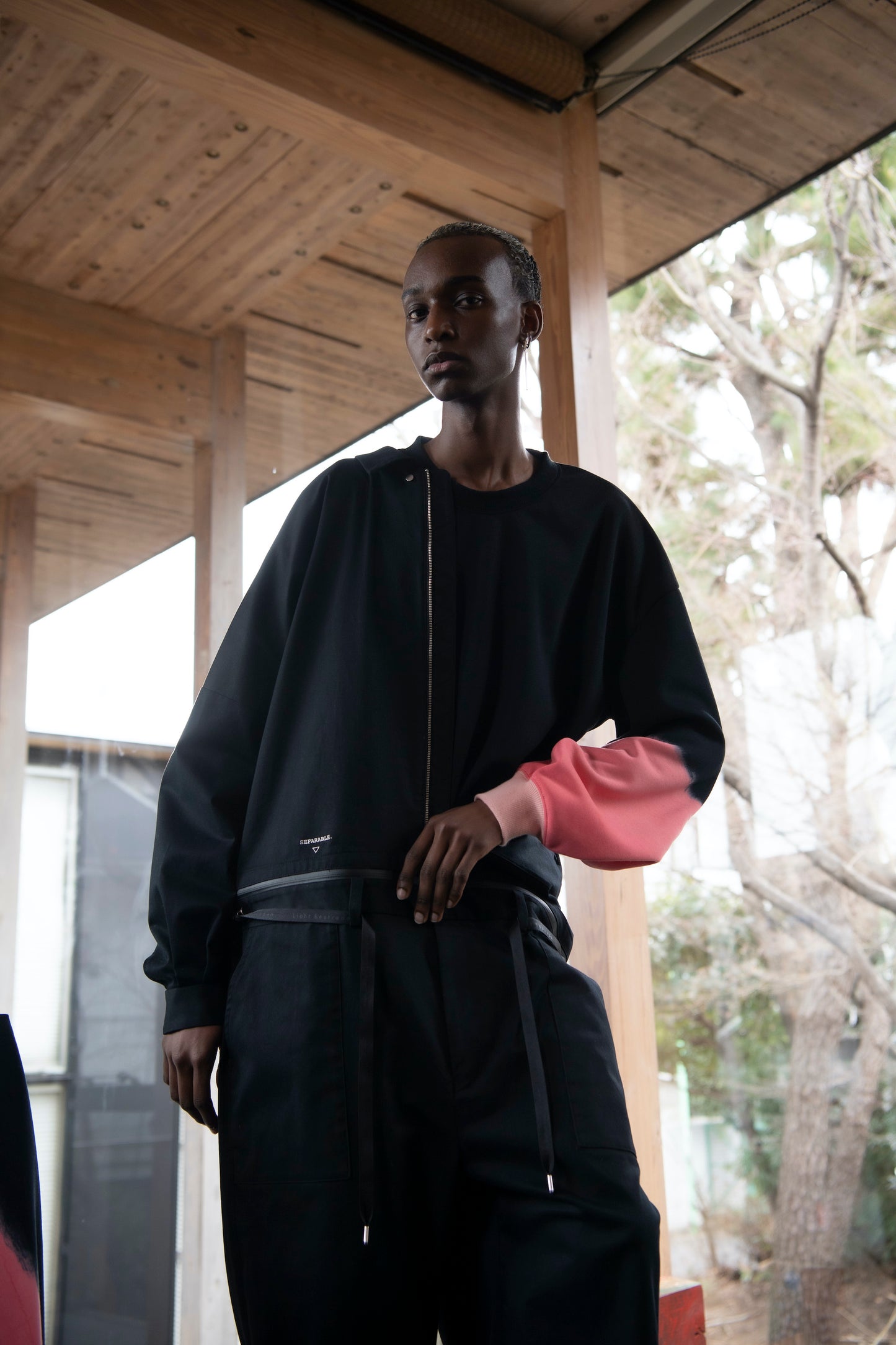 LB22AW-JS01-CN #BLACK.