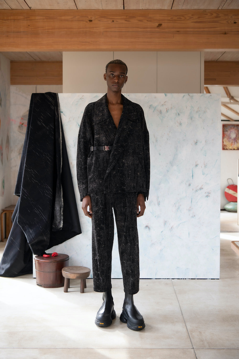 LB22AW-PT02-CRK  #BLACKandCRACK.