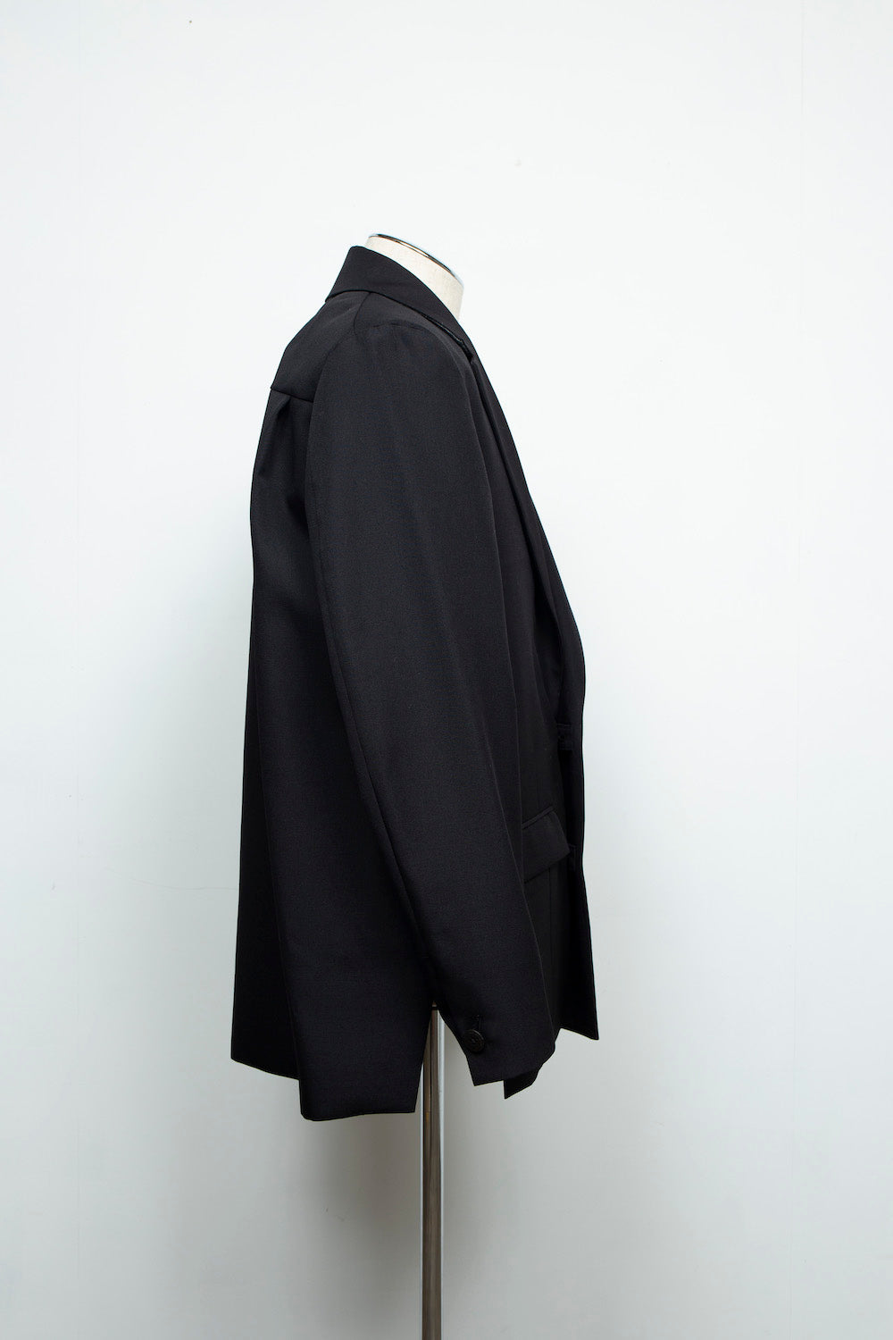 <LAST 1点> LB24AW-JK06-ADK | サイドベントテーラードジャケット | BLACK