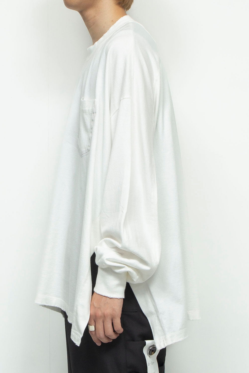 LB24AW-PO07-ITD | Taping Aid Damage Pullover | OFF WHITE