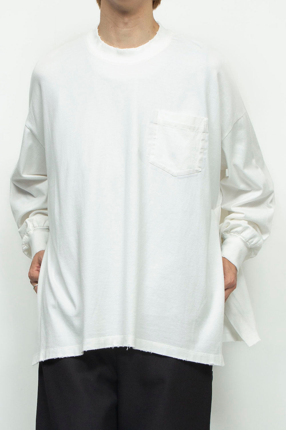 LB24AW-PO07-ITD | テーピングエイドダメージプルオーバー | OFF WHITE