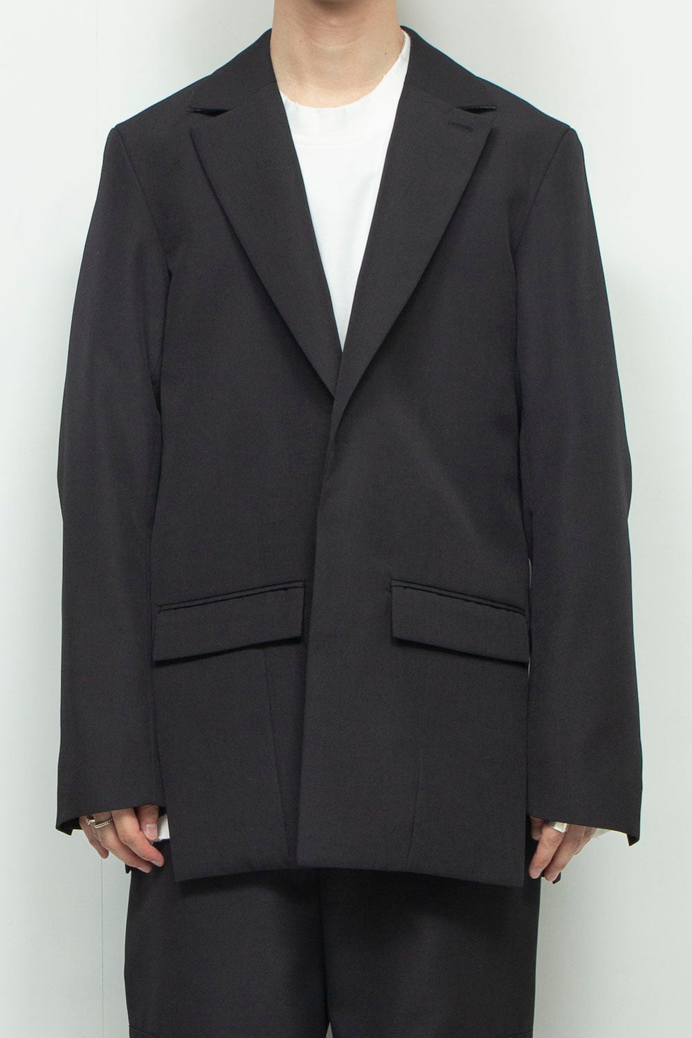 <LAST 1点> LB24AW-JK06-ADK | サイドベントテーラードジャケット | BLACK