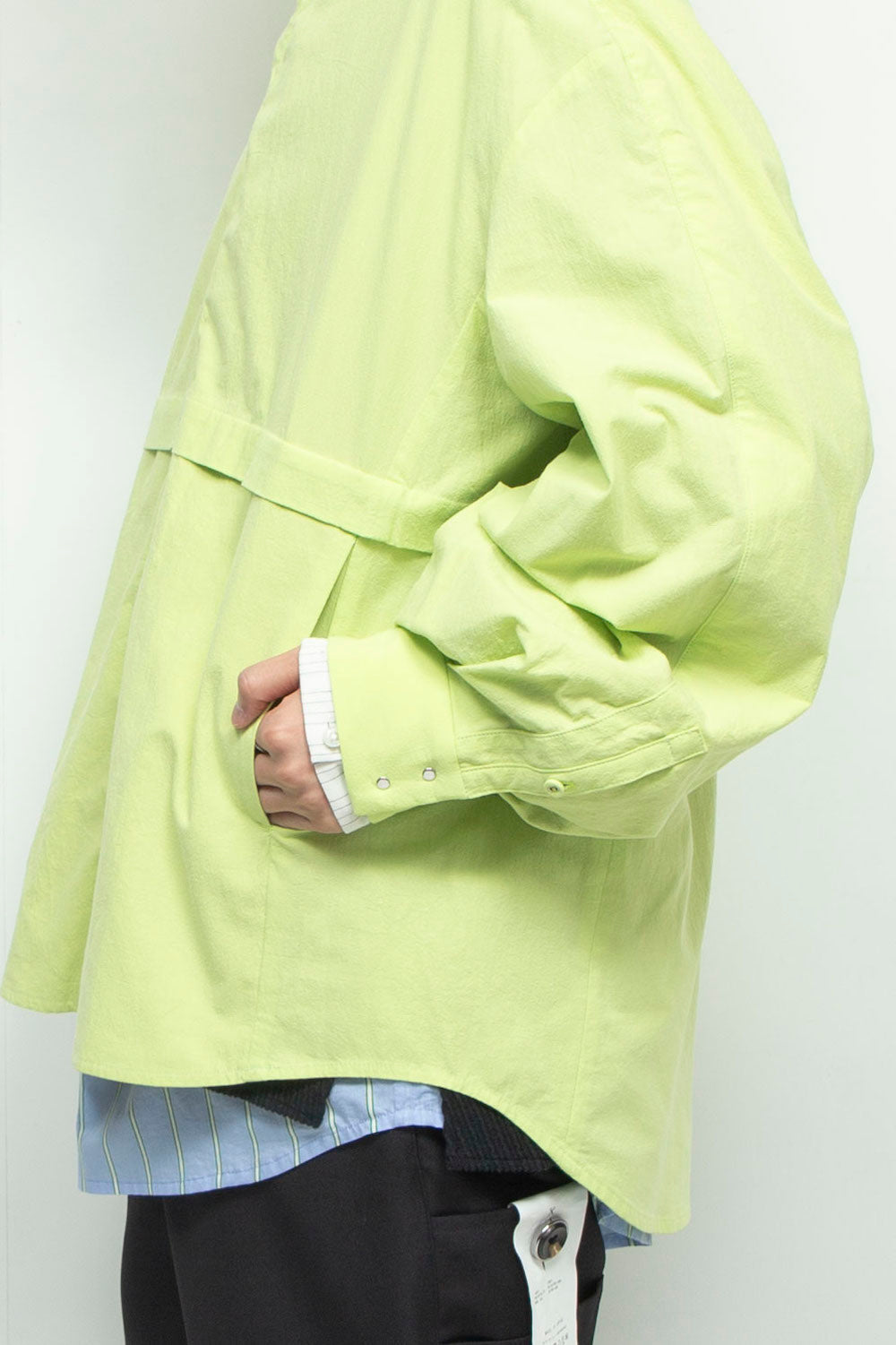 LB24AW-SHBL01-OMS | Omi Sable Track Shirt Blouson | NEON GREEN