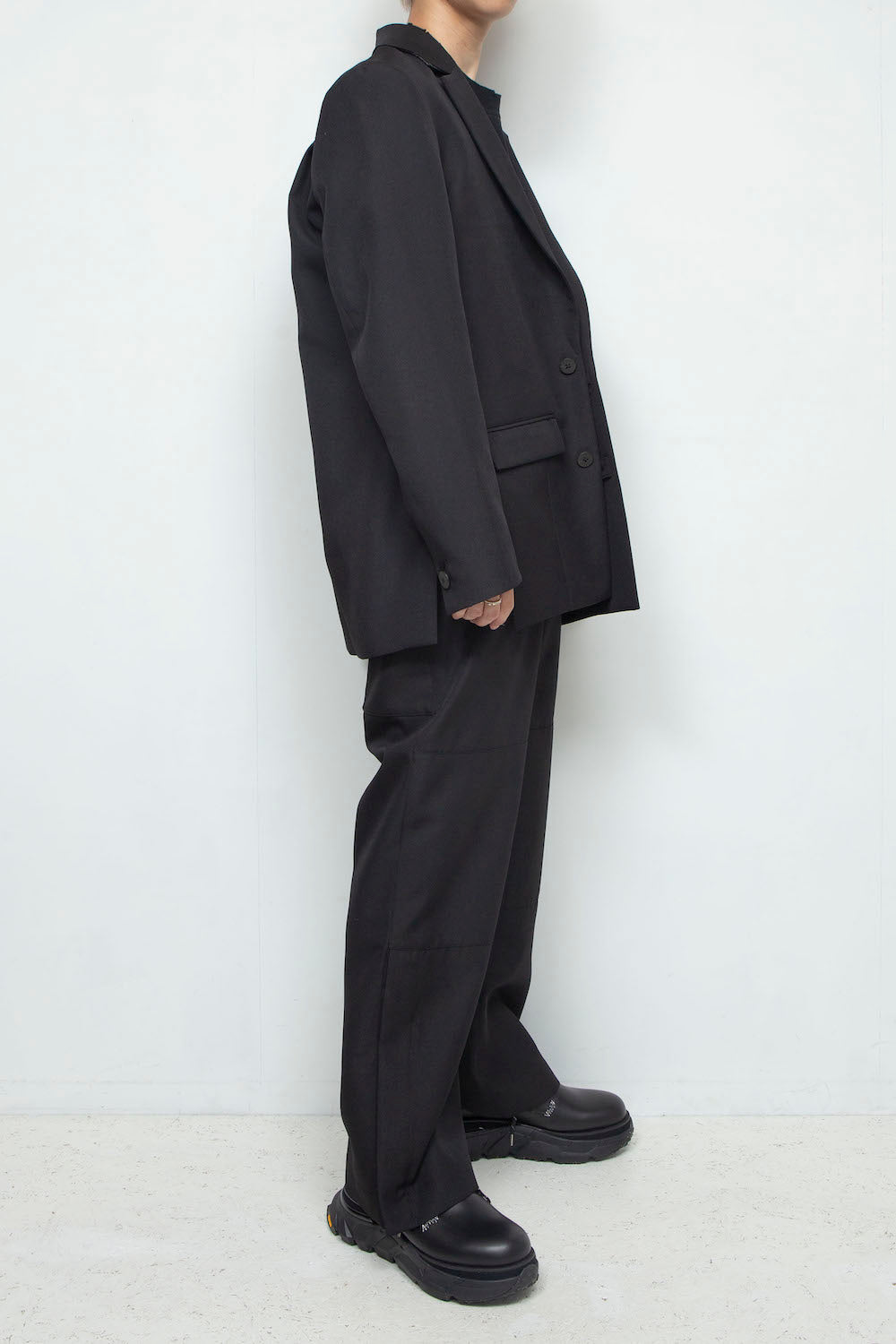 <LAST 1点> LB24AW-JK06-ADK | サイドベントテーラードジャケット | BLACK