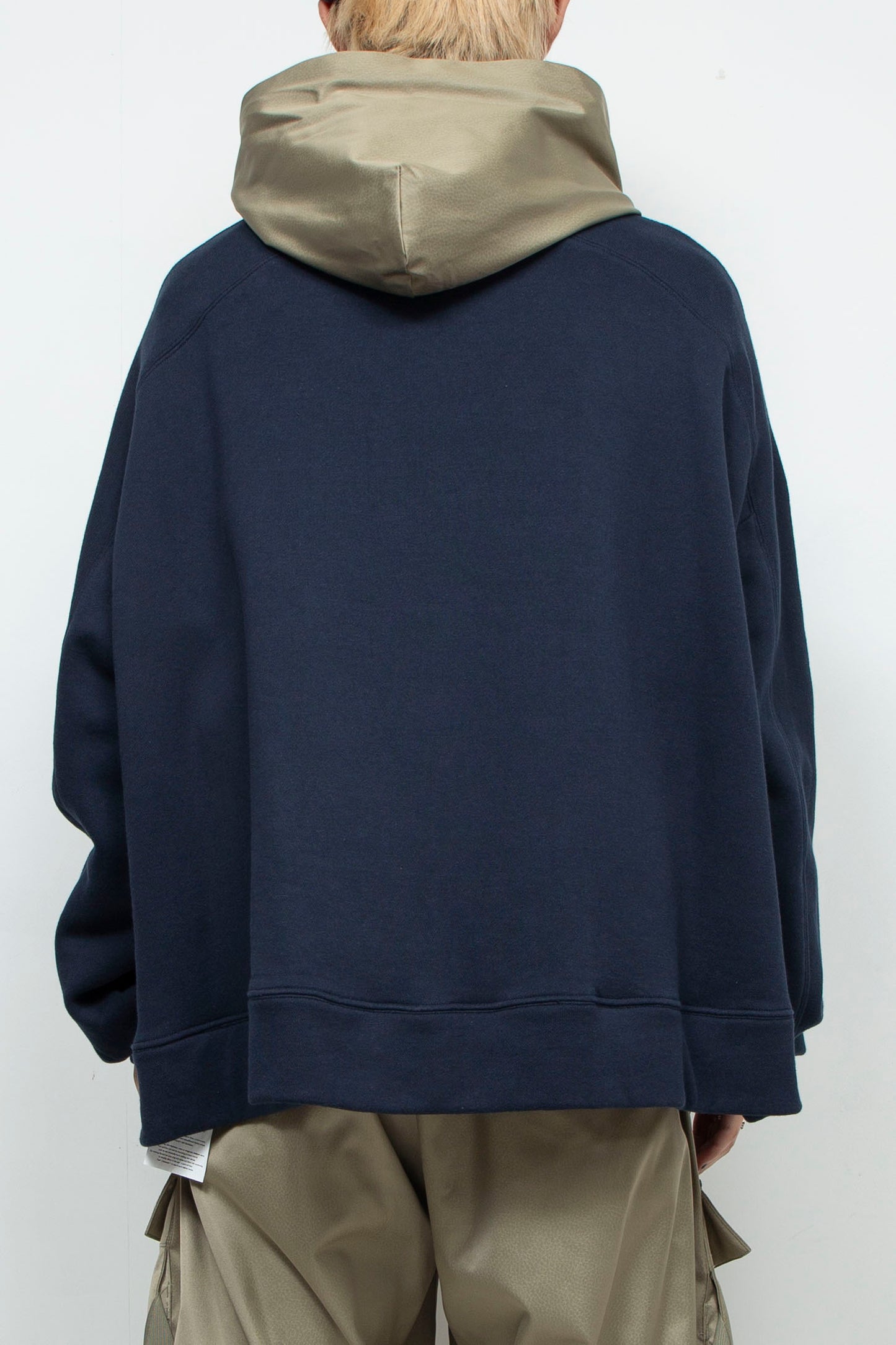 LB24AW-PK01-YGEMB | テーピングエイドコンビネーションフーディ | DARK NAVY×SAGE