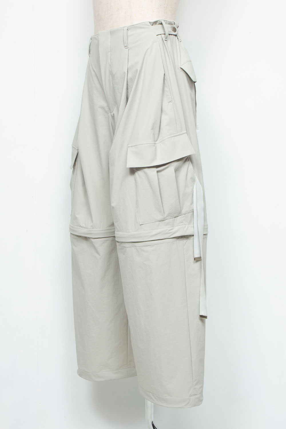 LB24AW-PT07-ADK | Side Zip Painter Trousers | IVORY